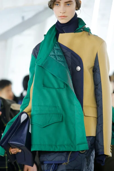 Look 33